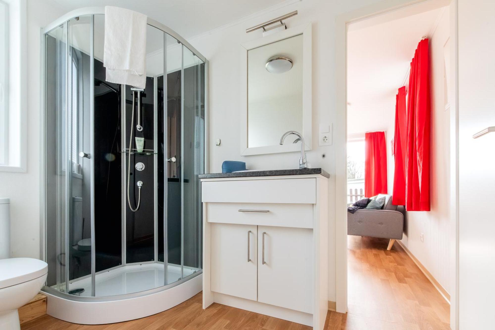 Naturcamping Lueneburger Heide - Chalets & Tiny Haeuser Soltau Zewnętrze zdjęcie