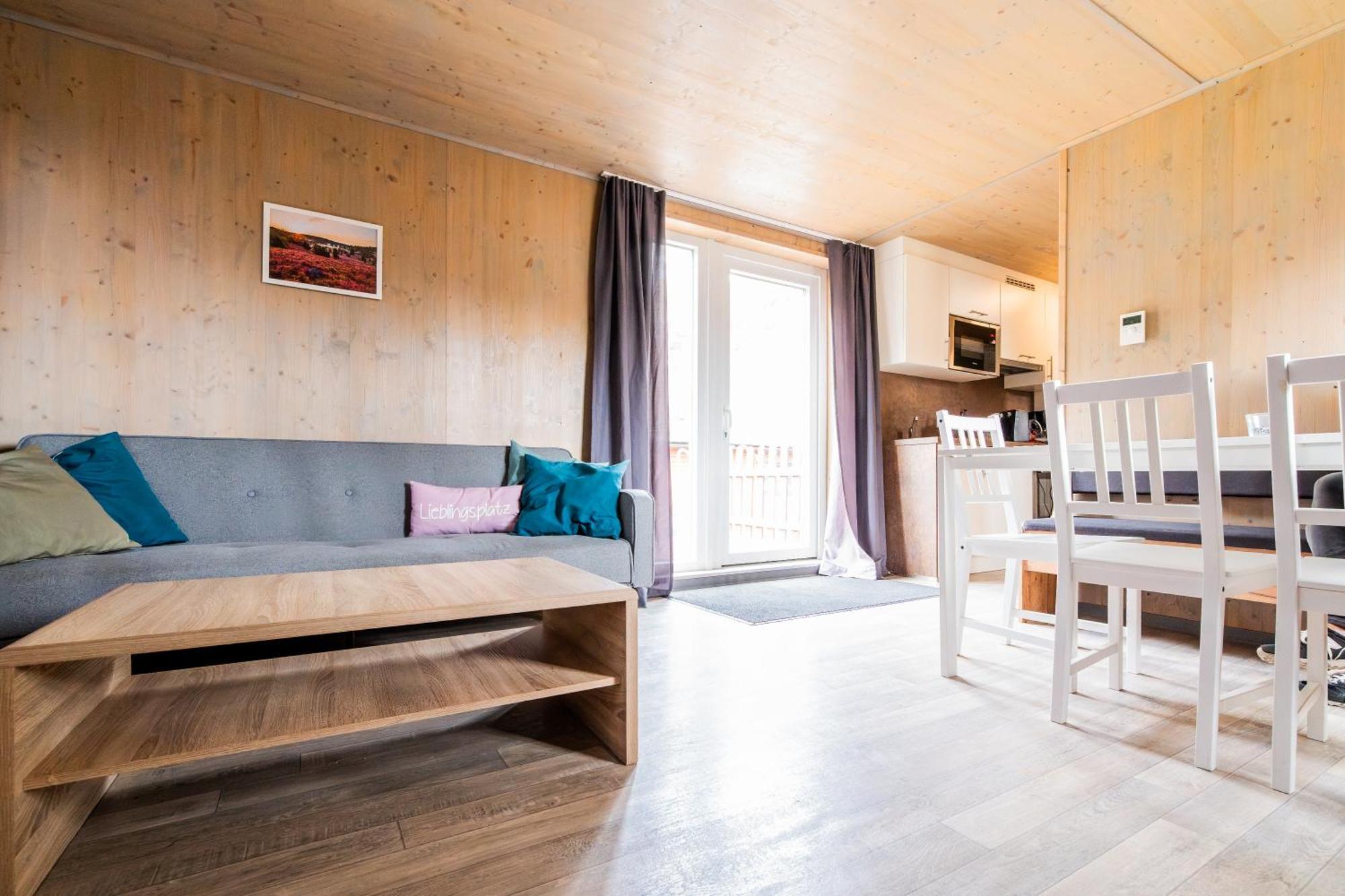 Naturcamping Lueneburger Heide - Chalets & Tiny Haeuser Soltau Zewnętrze zdjęcie