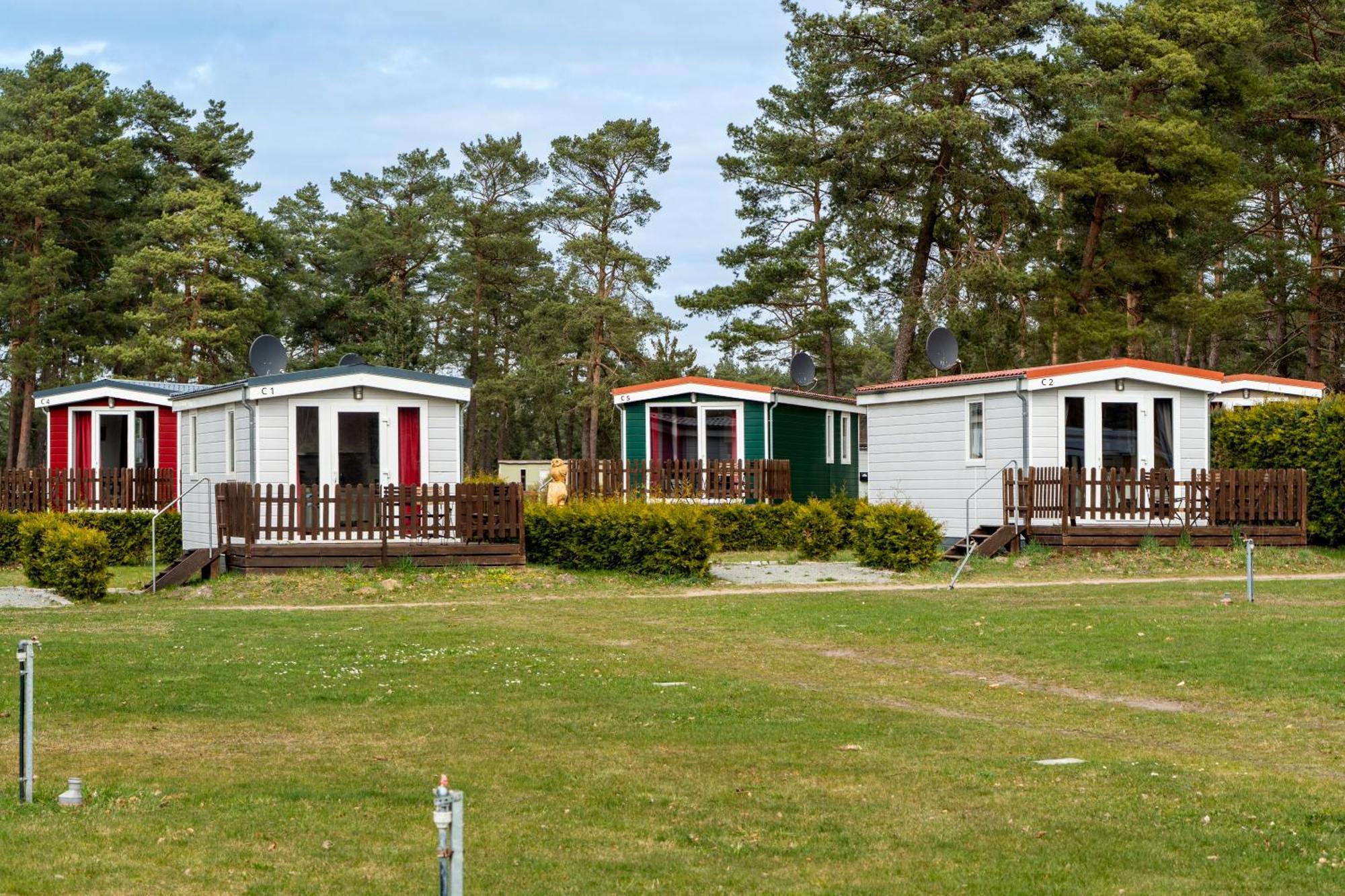 Naturcamping Lueneburger Heide - Chalets & Tiny Haeuser Soltau Zewnętrze zdjęcie